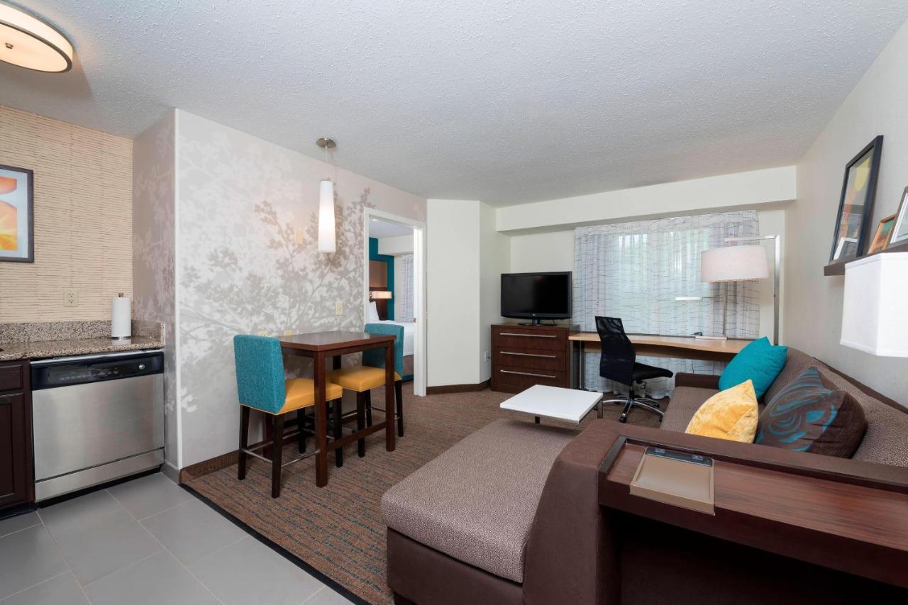 Residence Inn By Marriott Grand Rapids West Grandville Bagian luar foto