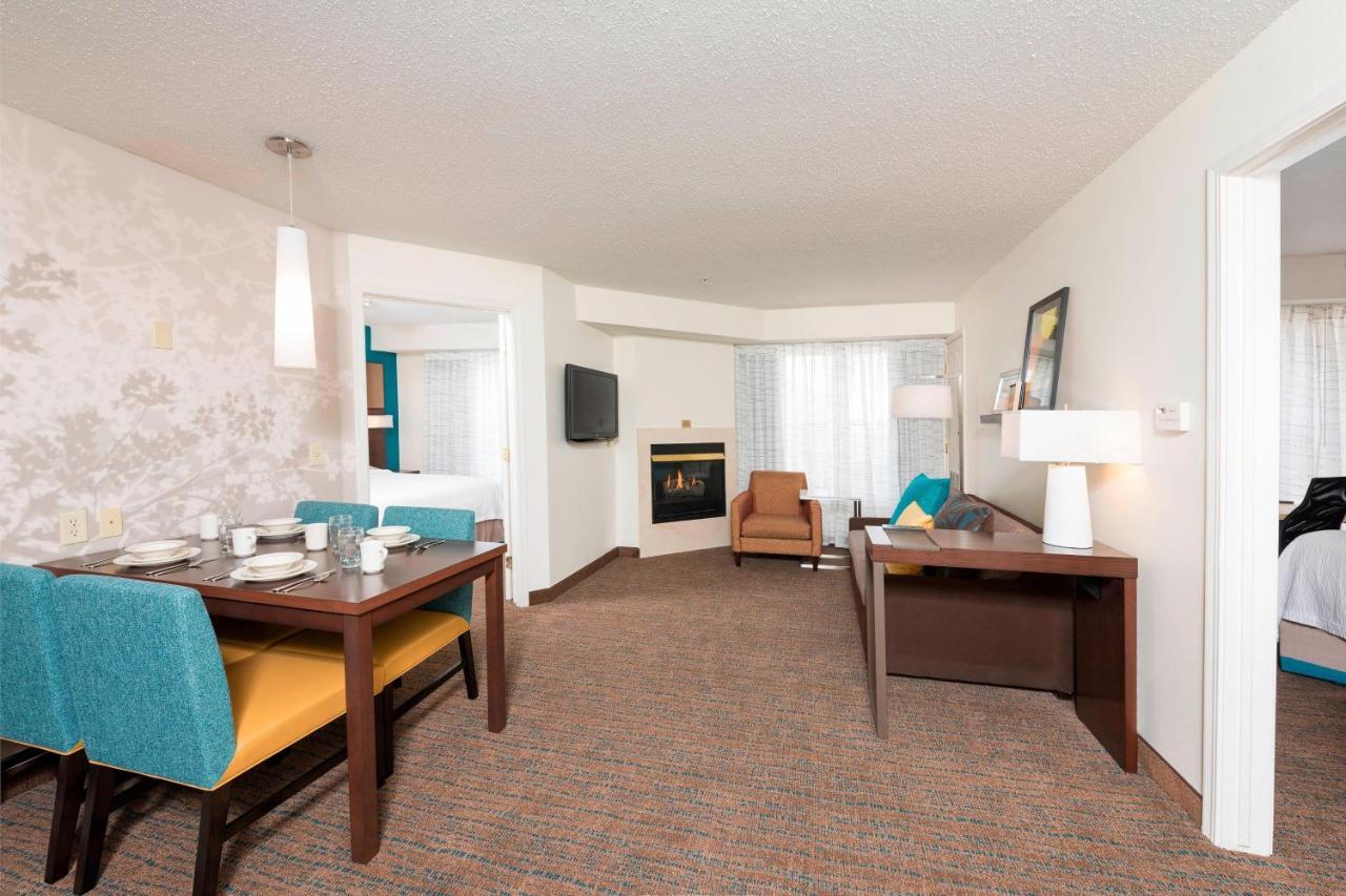 Residence Inn By Marriott Grand Rapids West Grandville Bagian luar foto