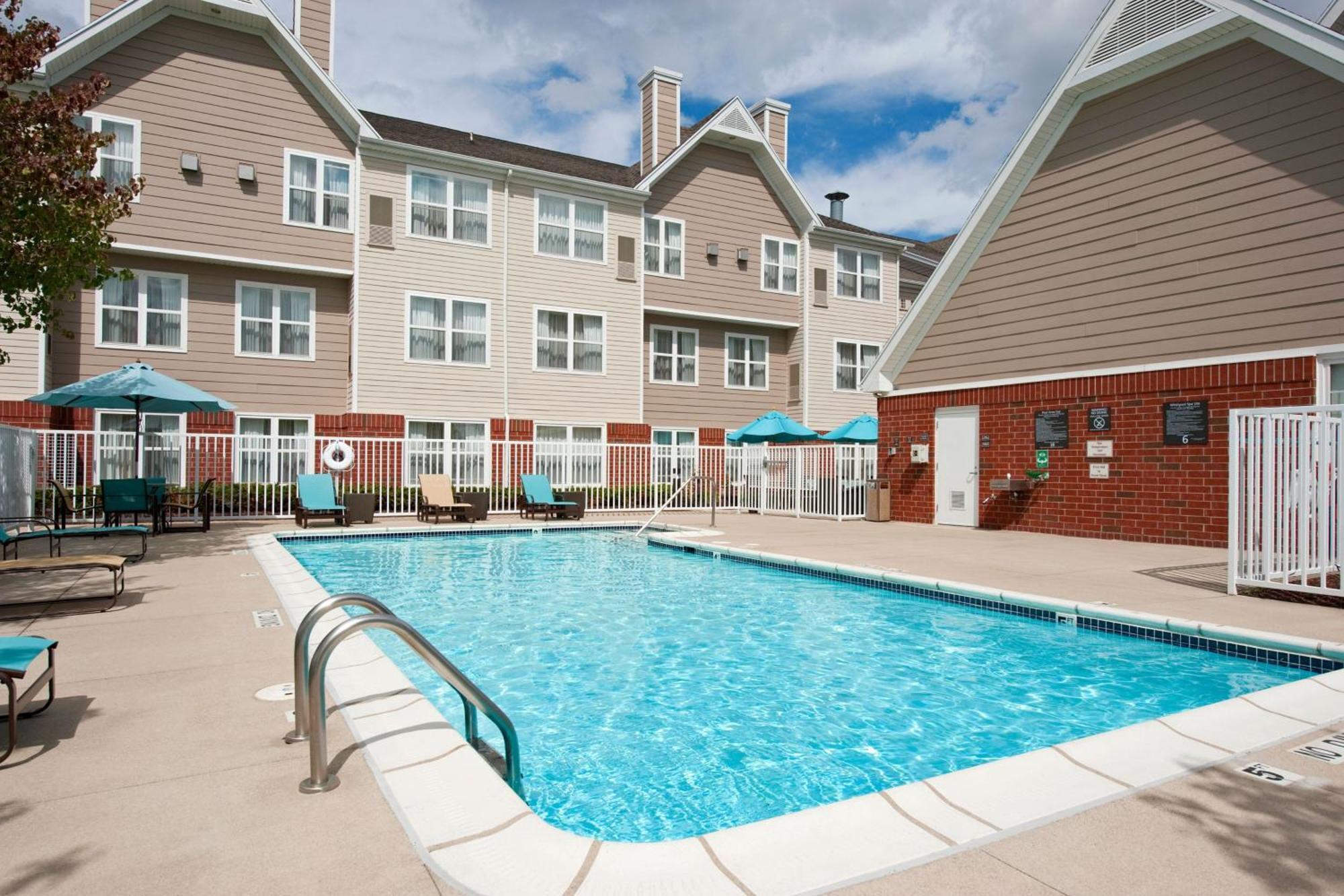 Residence Inn By Marriott Grand Rapids West Grandville Bagian luar foto
