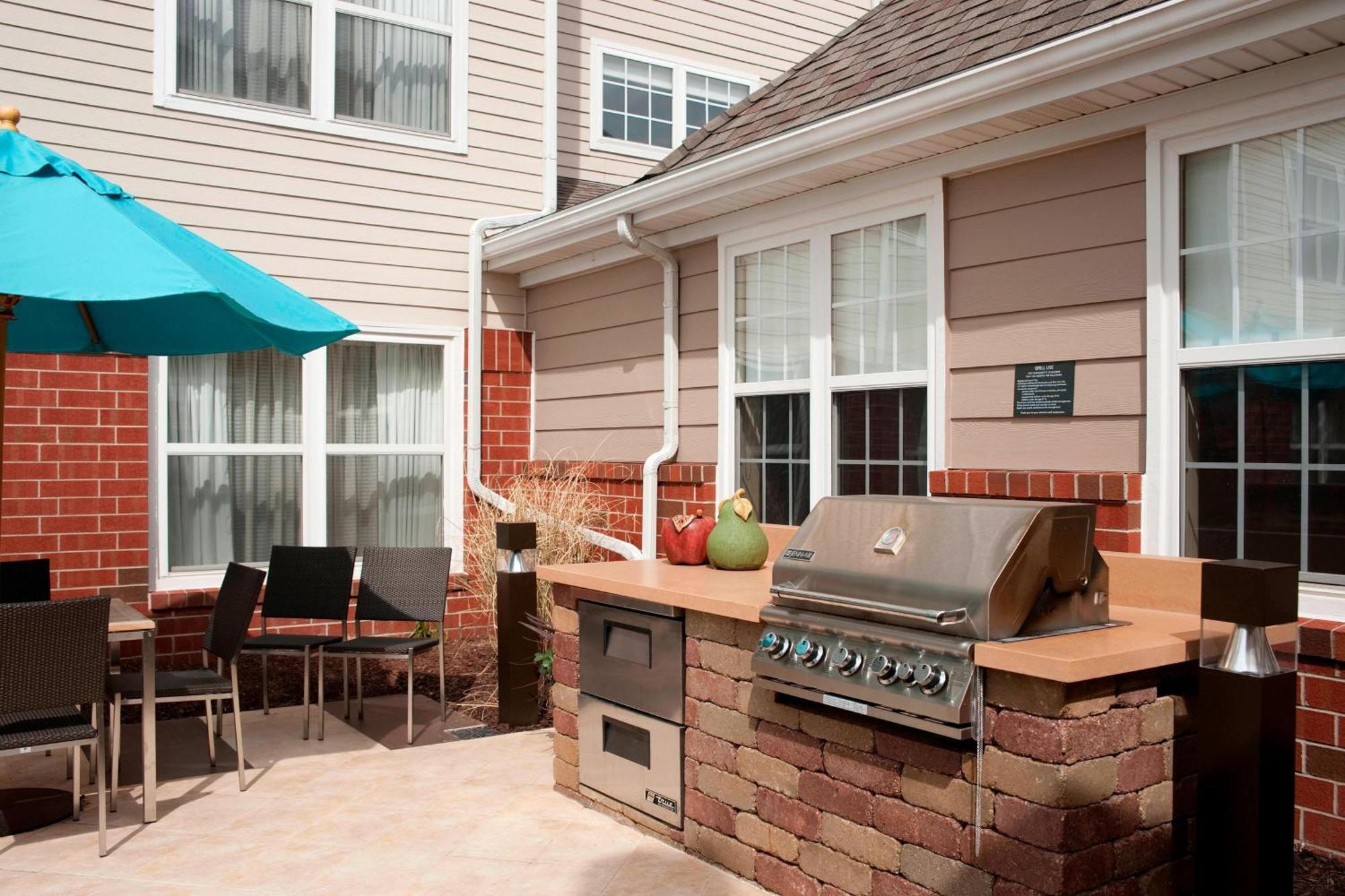 Residence Inn By Marriott Grand Rapids West Grandville Bagian luar foto