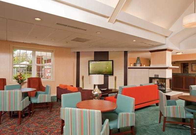 Residence Inn By Marriott Grand Rapids West Grandville Restoran foto